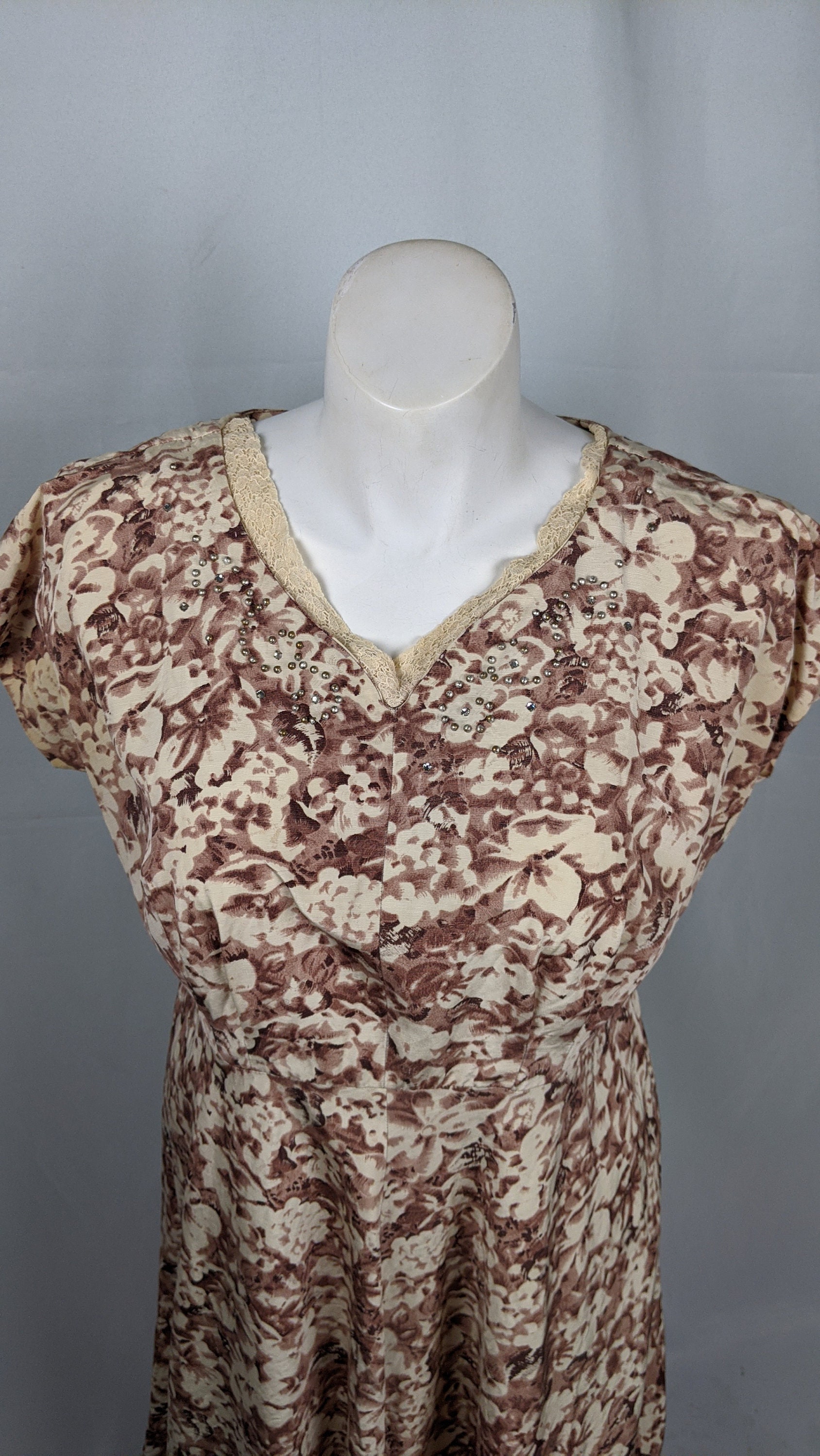 1950s Volup Brown and Cream Floral Print Fit N Flare Cocktail - Etsy