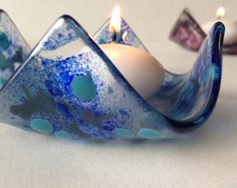 Featured image of post Blue Glass Tealight Holders Uk / A wide variety of blue tealight holders options are available to you can also choose from metal, glass, and crystal blue tealight holders, as well as from christmas, easter, and valentine&#039;s day blue tealight holders.