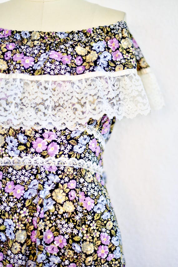 Vintage 1970s Montgomery Ward Floral Print Gunne-Sax Style Prairie Dress *S* View 3