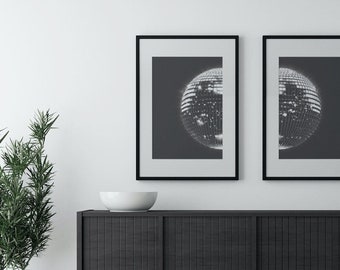 Väggkonst med discokvällar - retro 60-, 70- och 80-talskonsttryck, nedladdningsbar affisch med funky discokula, funky vintagetryck för groovy studentrum, sovrum