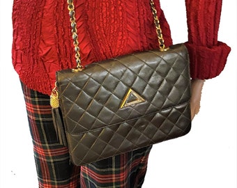 Vintage ITALIAN GINO FERRUZZI  90’s  Good Looking  Quilted Metallic Colour Bag