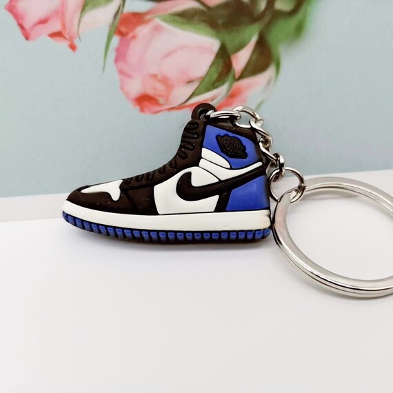 nike shoe keychain