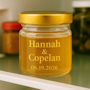 Personalized Mini Glass Jars for Honey Wedding Favors, Jam Jelly Favors, Mini Honey Jar Favors, Meant to Bee Wedding Favors
