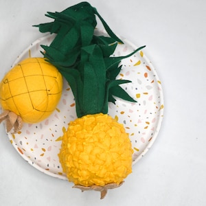 Felt food pineapple, play food pineapple, play kitchen, home decor, felt