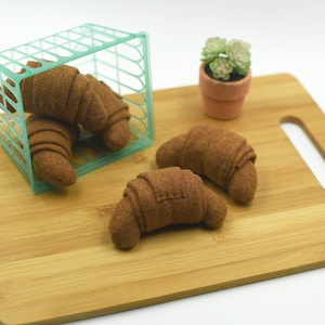 Felt play food, Pretend play food, Felt bread set, Felt Croissant, home decor