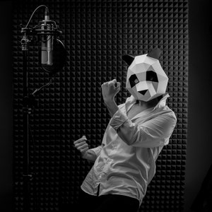 Papercraft Panda mask Animal 3D Low Poly Paper Sculpture DIY gift Wall Trophy for home pepakura pattern template paper Animal Full Mask