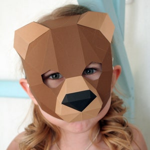 Papercraft Orso Mezza maschera Animale 3D Low Poly Scultura di carta Regalo fai da te Trofeo da parete per la casa modello pepakura modello di carta Mezza maschera animale
