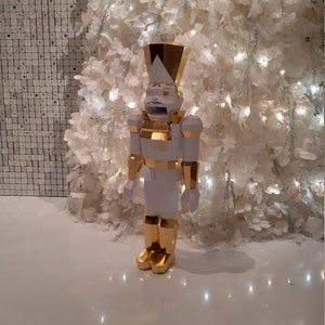 DIY Papercraft Nutcracker Sculpture: 3D Low Poly Pepakura Pattern (PDF)