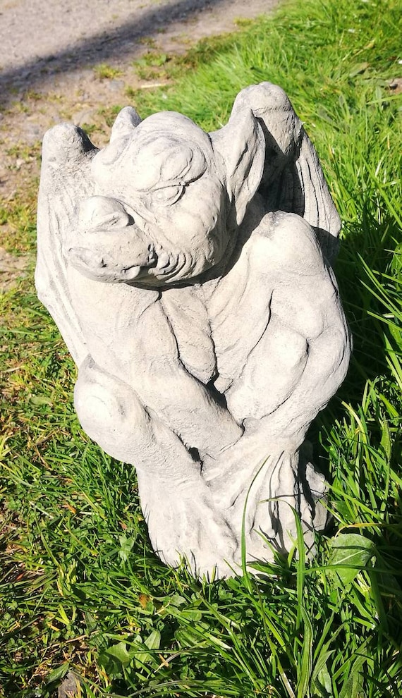 GARGOYLE STATUE Stone Dragon Garden Ornament