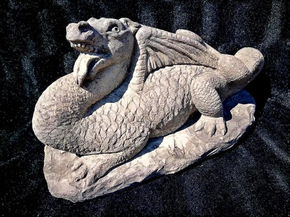 10kg  Dragon Garden Ornament