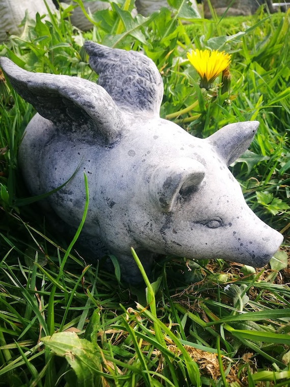 Solid concrete flying Pig,garden ornament