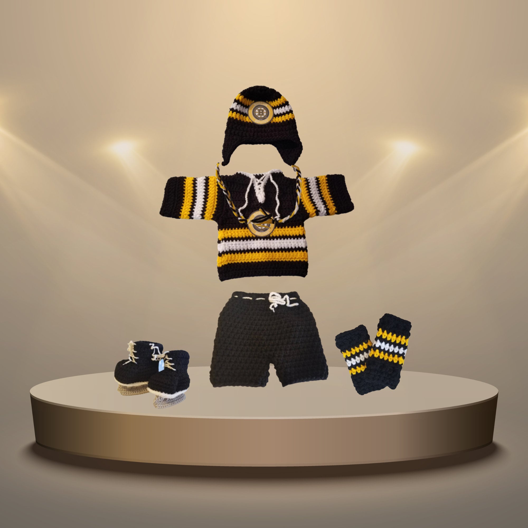 Boston Bruins POOH BEAR Vintage NHL Crewneck Sweatshirt Hoodie Shirt Gifts  for Fans - Bluefink in 2023