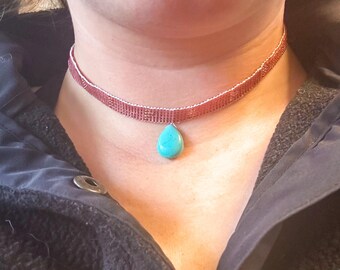 Röd & Turkos Pärlhalsband