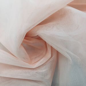 Weiches Licht rosa orange 83 Farbe Tüll von hoher Qualität, Tüll für Schleier, Rock, Kleid, Breite 3m, verkauft pro Meter