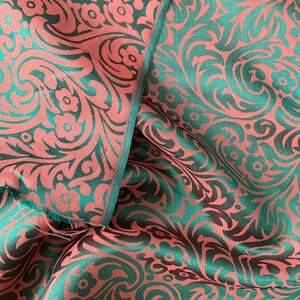 Double face Pure Silk /viscose Chameleon Jacquard Print red-brown colour with green 50x110 cm Viscose for lining ,shawl , dress,blousier ,