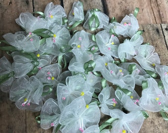 50 White Organza Flowers