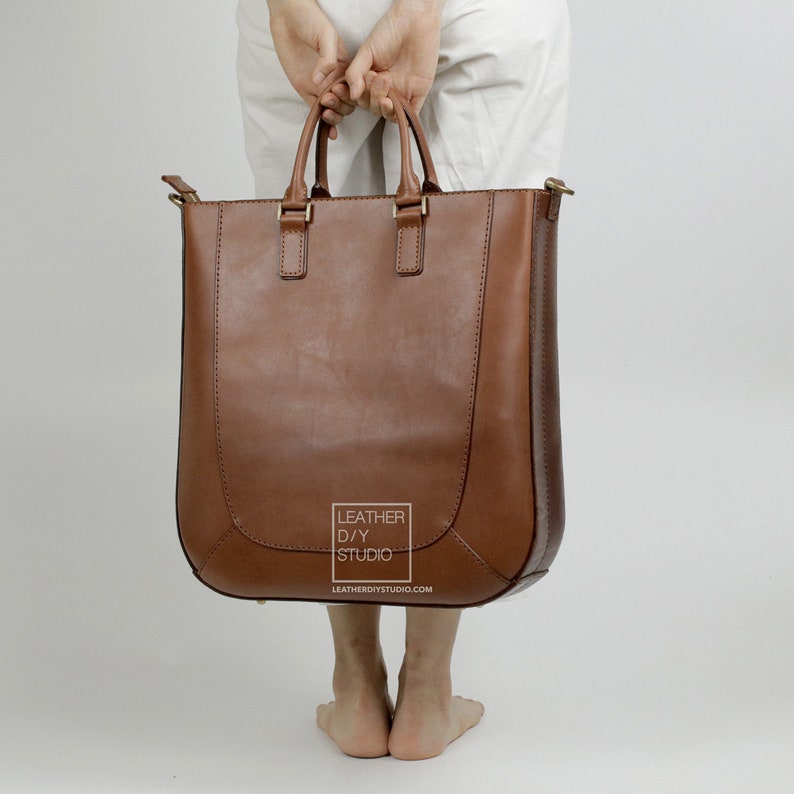 Leather tote bag pdf pattern video instruction included/how to pattern /tutorial bag Pattern template/PDF Pattern/sewing pattern image 2