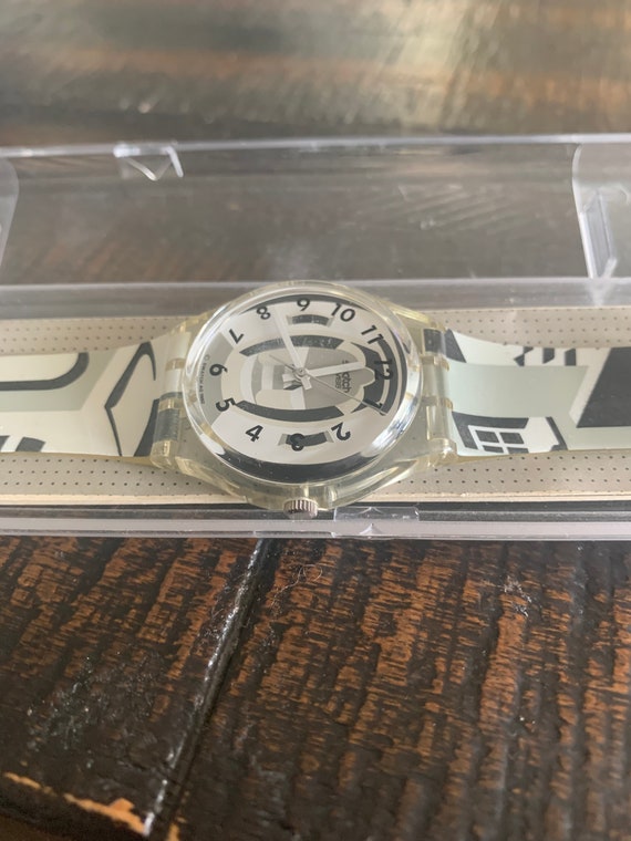 designer geometric multicolor swatch watch