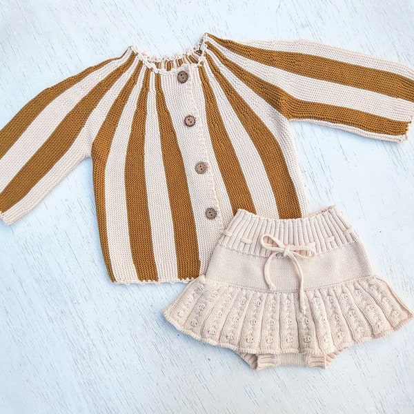 Baby Strickjacke und Pumphose aus 100% Bio Baumwolle