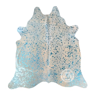 Cowhide Rug Metallic Turquoise on Off-White