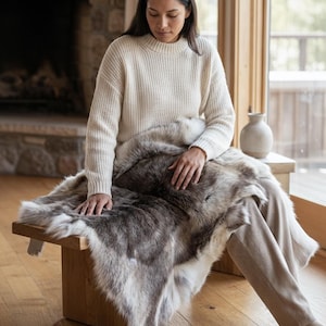 Real Reindeer Hide Rug, Size XXL image 3