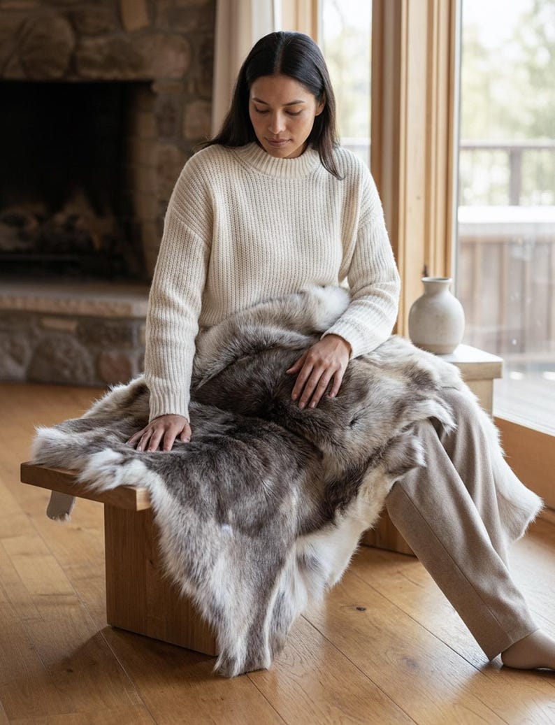 Real Reindeer Hide Rug, Size XXL image 3
