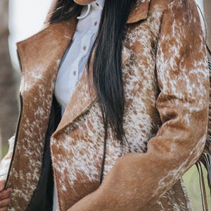 Cowhide Leather Jacket with Fringe – Women’s Size 6 (Small) image 4