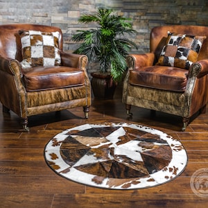 Round Cowhide Rug Tricolor Single Star 40" 3.3 ft - 5 ft 60" Round Cowhide Rug Tricolor Single Star 40" 3.3 ft - 5 ft 60"