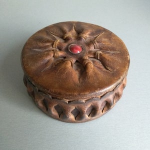 Boîte en cuir véritable vintage - Boîte en cuir vintage - Boîte en cuir - Boîte à bibelots - Boîte à bijoux en cuir - Boîte en cuir véritable - Boîte à souvenirs