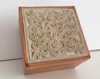 Vintage Genuine Leather Box - Vintage leather box - leather box - Trinket Box - Leather Jewelry Box - Genuine Leather Box - Memory box
