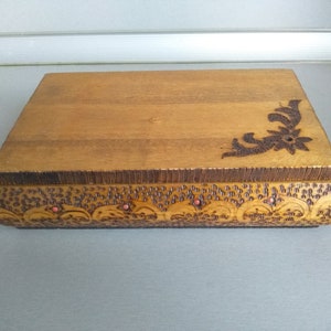 Vintage Pyrography box - Vintage wooden box - Vintage handmade wooden box - Jewelry box - Vintage box - Memory Box - Retro box - Home decor