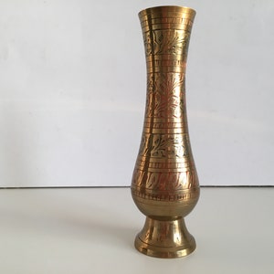 Vintage Engraved brass vase - Vintage vase - Brass decor - Retro vase - Boho brass Vase - Etched brass vase