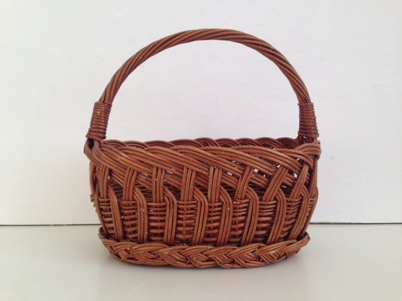 Vintage small Basket - Woven Basket - Vintage Slat