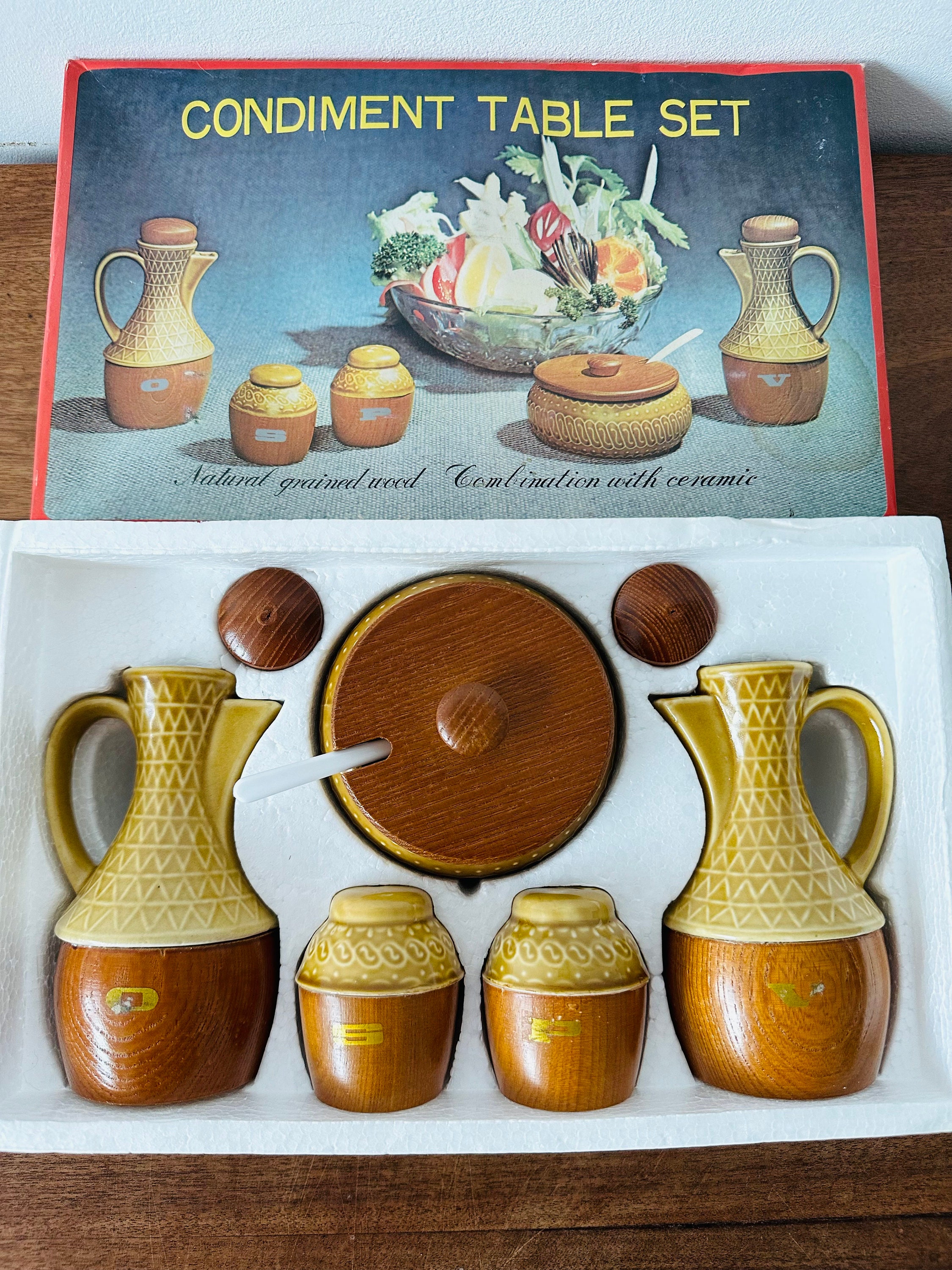 NEVER USED - Vintage Condiment Table Set Natural Grained Wood