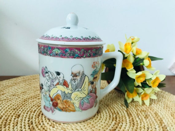 Unique and Colorful Vintage Chinese Lidded Teacups/mugs-set of 2 