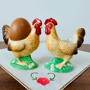 Vintage set of 2 country kitchen egg cup - Vintage egg holder