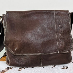 Fossil sling store bags online