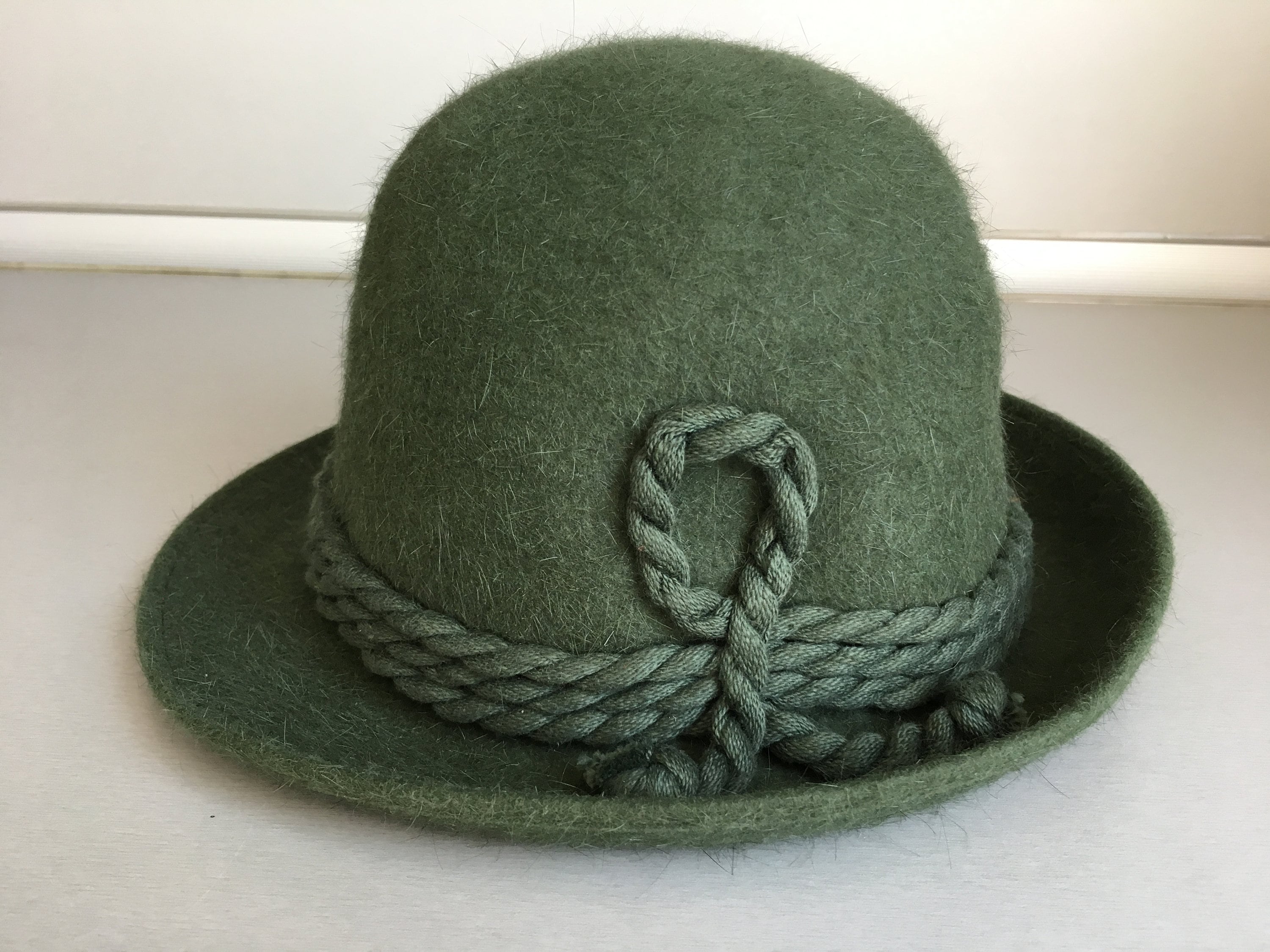 Used felt hats Clearance