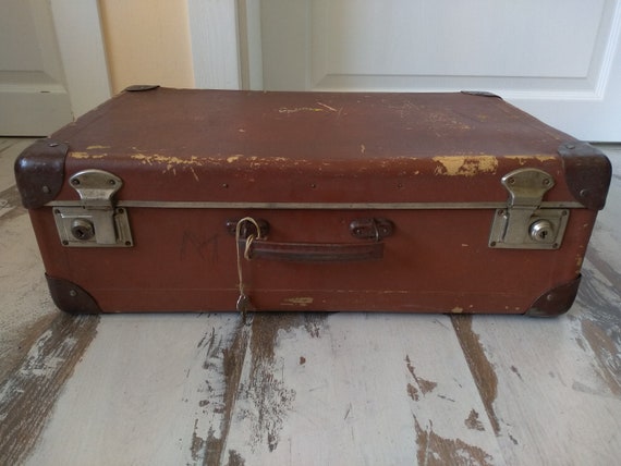 Antique suitcase - Vintage suitcase - Vintage Lugg