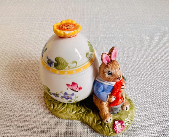 Villeroy & Boch Bunny Tales Ei-Ornament Anna Blüten rosa 7 cm