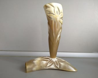 Vintage Hornfigur - Abbildung eines Horns - Natürliches Kuhhorn - Naturhorn - Vintage Souvenir aus Horn - Geschnitztes Kuhhorn