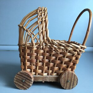 Baby buggy planter image 2