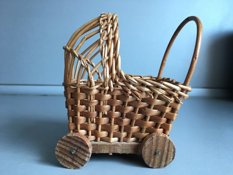 Baby buggy planter image 2