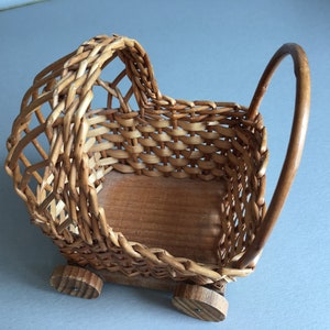 Baby buggy planter image 8