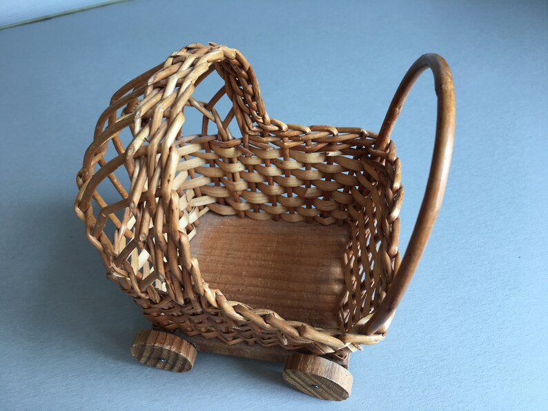 Baby buggy planter image 8