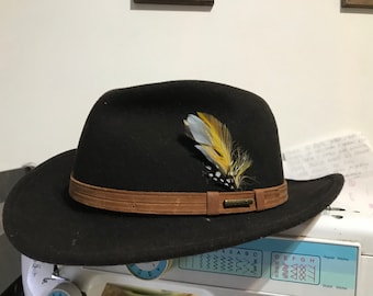chapeau