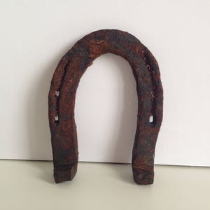 Old Horseshoe Pair, 2 Lucky Horseshoes, Rusty Horseshoe, Vintage Old  Horseshoe, Rustic Horse Decor, Vintage Horse Shoe, Antique Horse Shoe 