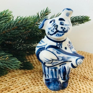 Vintage Gzhel dog figurine with guitar - Blue and white porcelain figurine - Gzhel dog figurine - Hand painted dog
