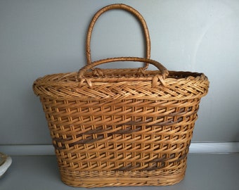 Vintage Woven Rattan Basket with Handles - Beautiful basket - Old woven basket - Vintage basket bag
