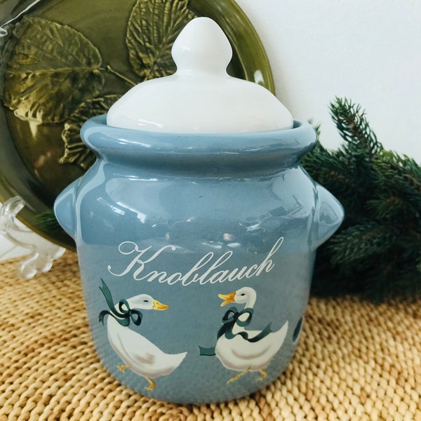 Vintage Germany ceramic garlic keeper - Ceramic garlic holder with geese - Onion container - Goose garlic holder